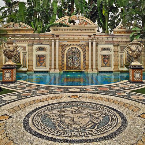 versace home roma